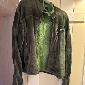 Patagonia R3 fleece jacket men’s size large